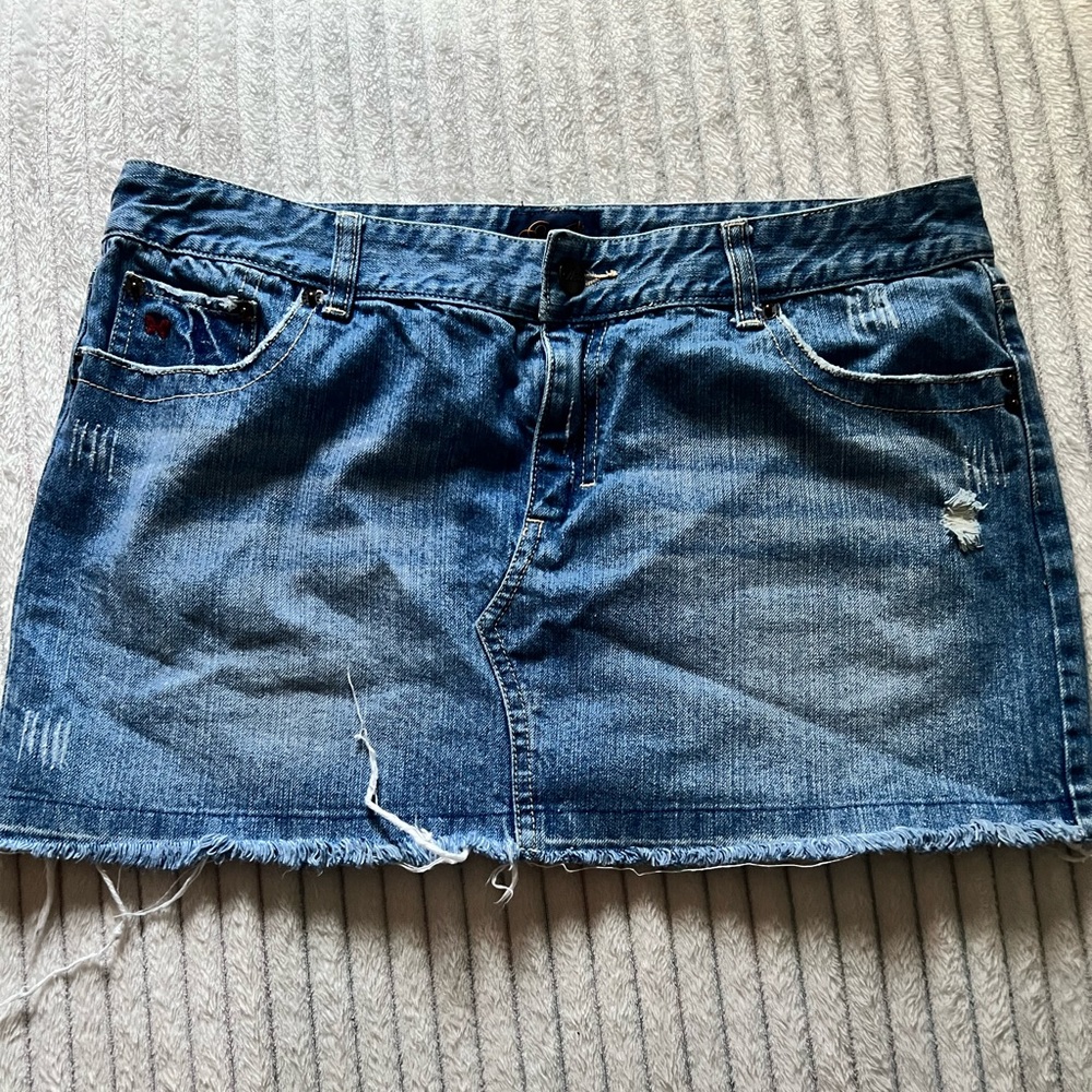 Aeropostale distressed Y2K denim miniskirt